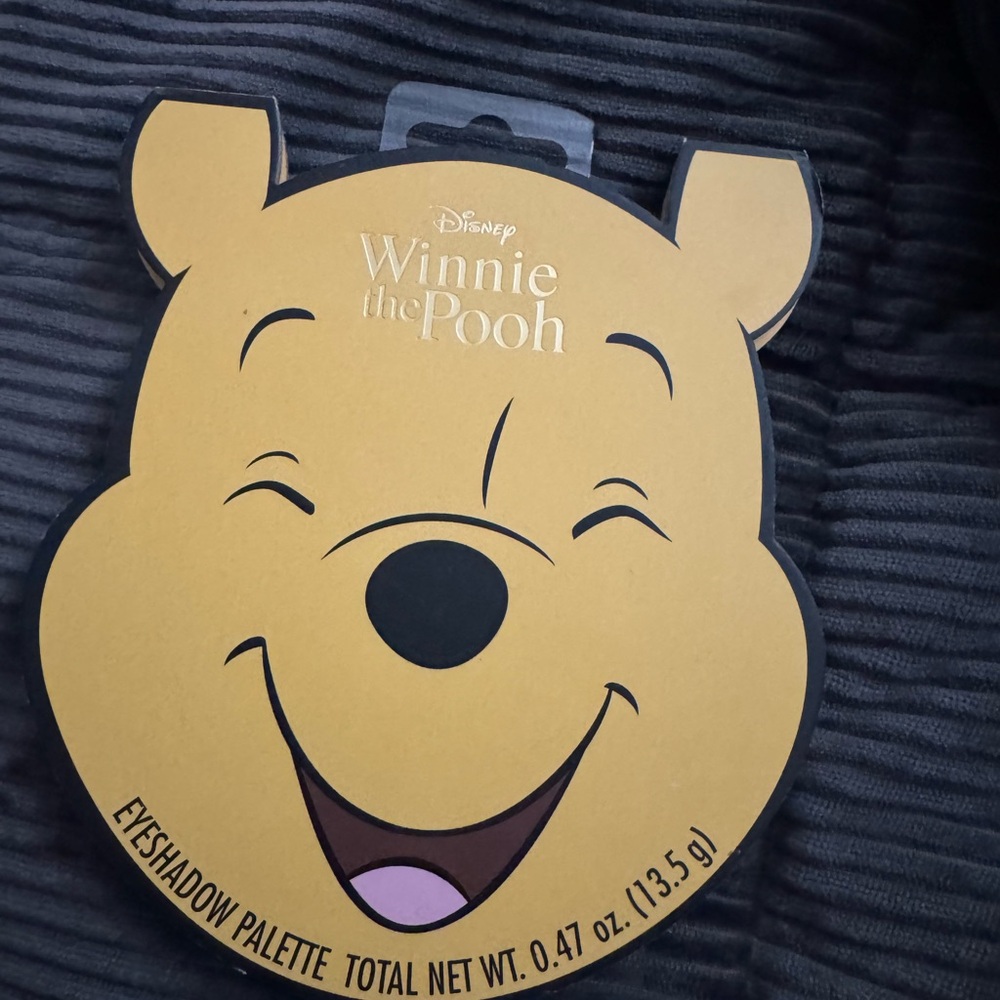 Disney Winnie the Pooh Yellow and Black Palette